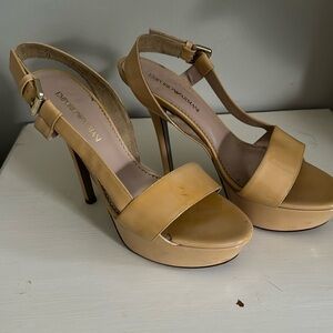 Emporio Armani nude high heels 39